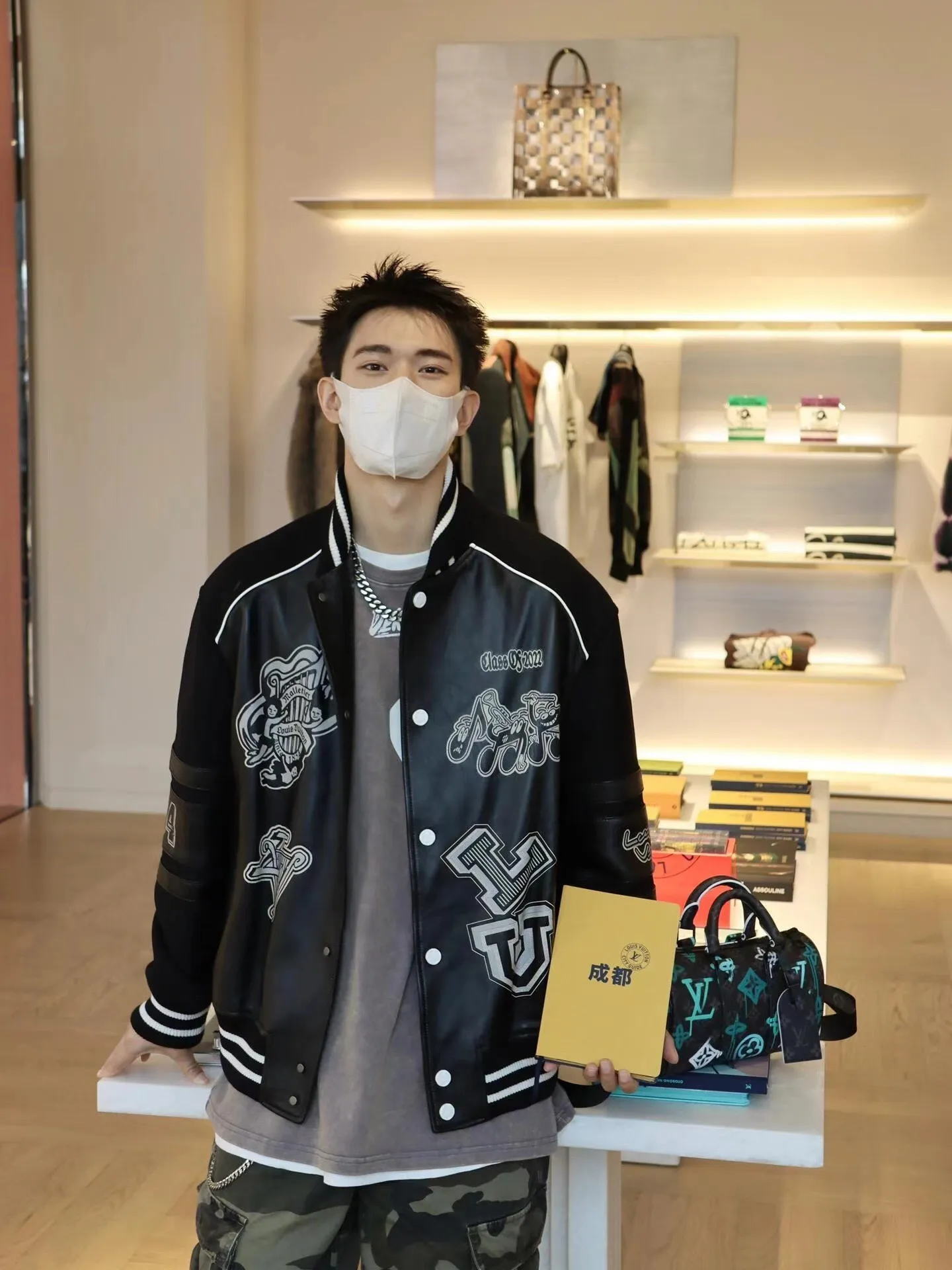 Louis Vuitton/Louis Vuitton 22Fw multi-logo printed leather baseball jacket